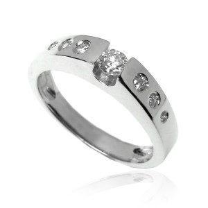 Anillo oro blanco y diamantes B01100619