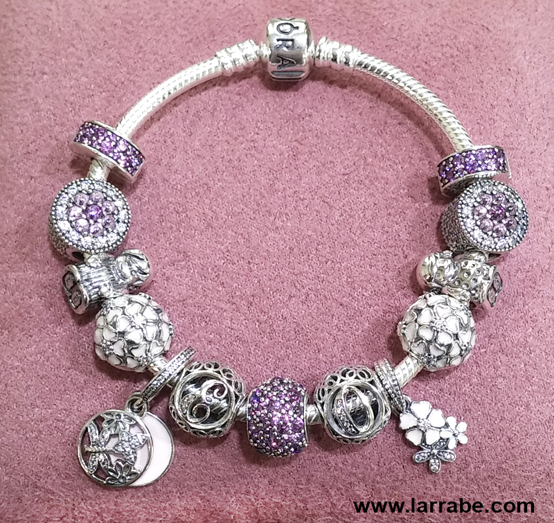 pulsera pandora letra
