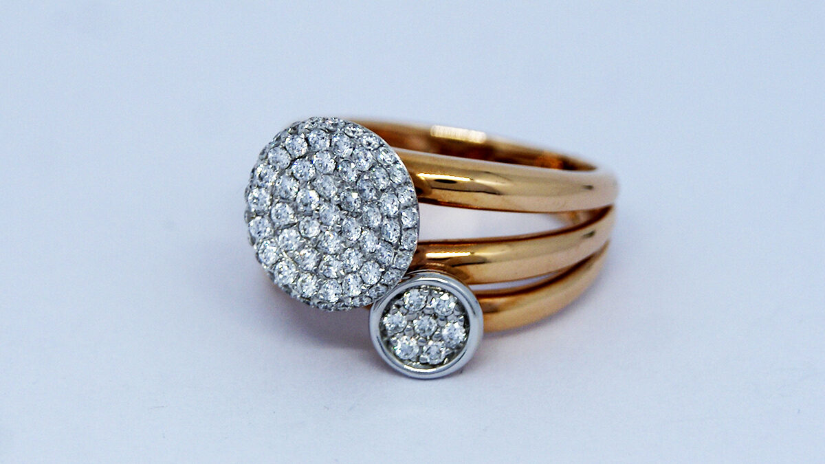 Anillo de doble círculo con 3 bandas Anillo de doble círculo con 3 bandas