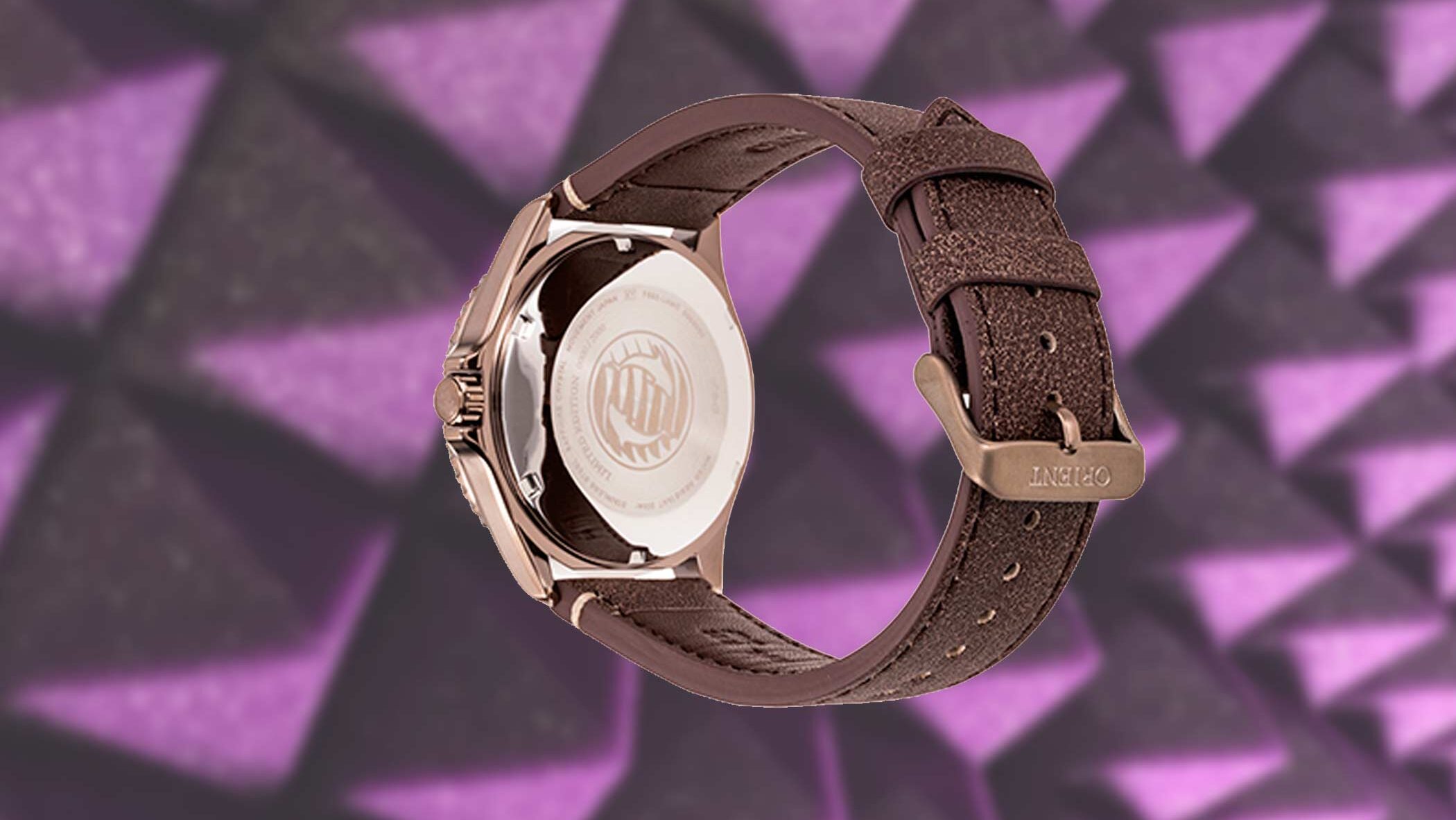 Orient RA-AA0813R trasera