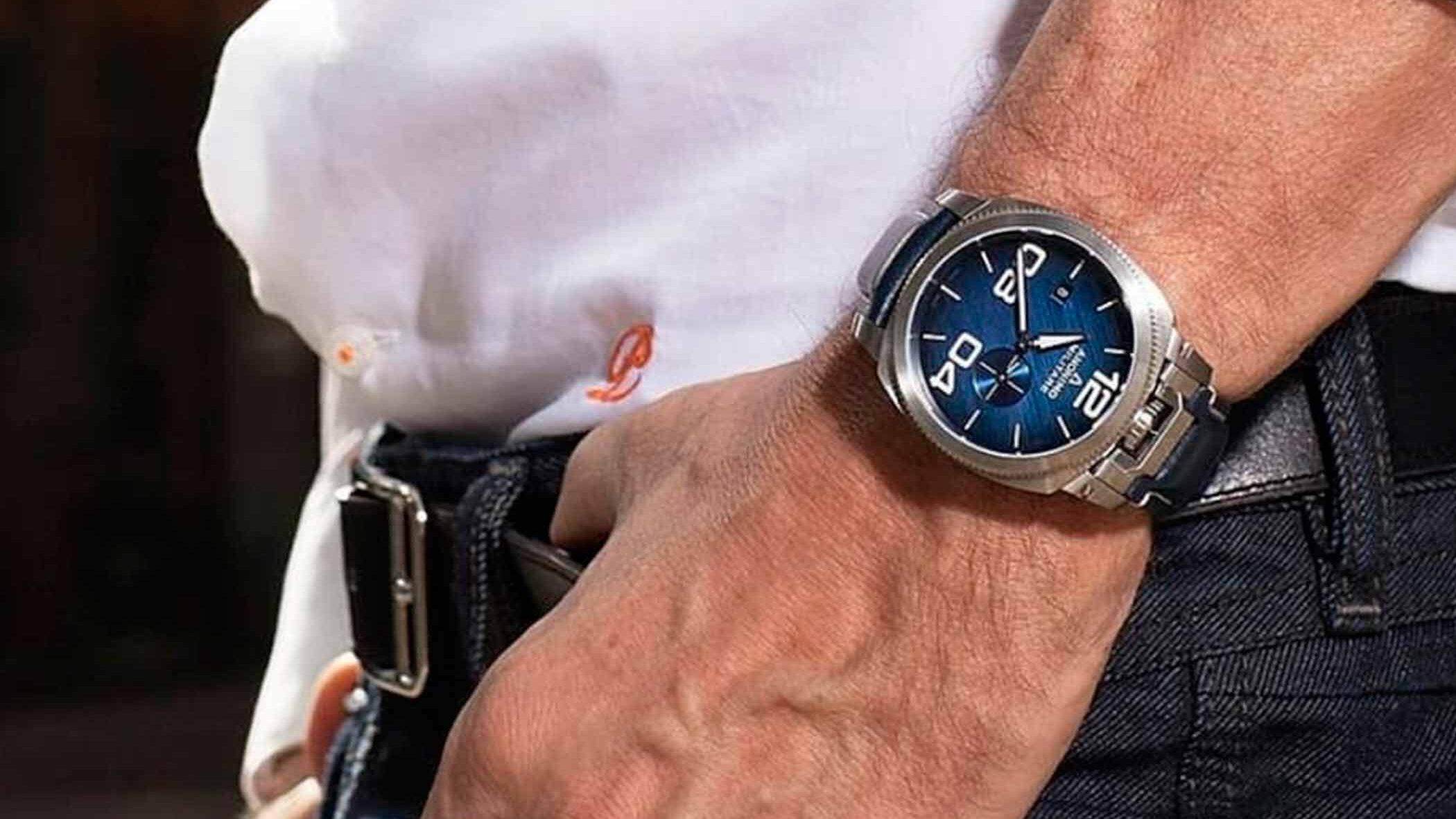 Detalle ne mano del Anonimo Militare AM-1020.01.003.A03