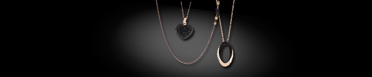 Collares y Colgantes Pesavento